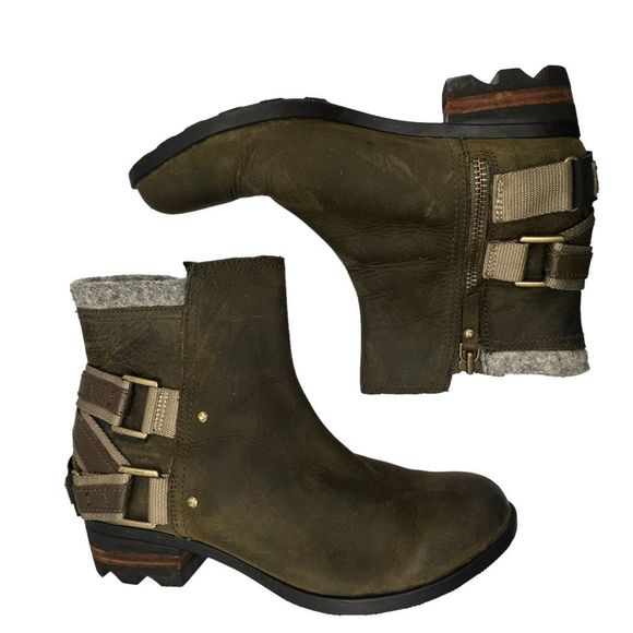 Sorel Shoes - Sorel Lola Ankle Boots Green